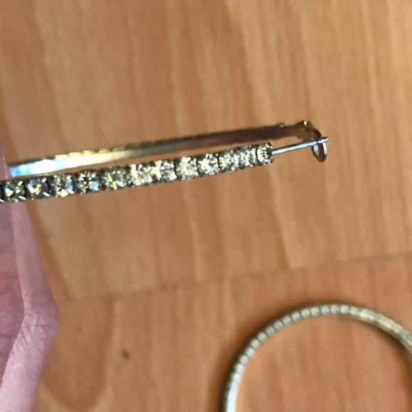 Sparky Sparkling Shiny Hoop Earrings - Picture 3 of 7